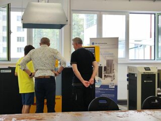 2F4A13F3-783D-4EEF-8F4B-58D95FB22A38